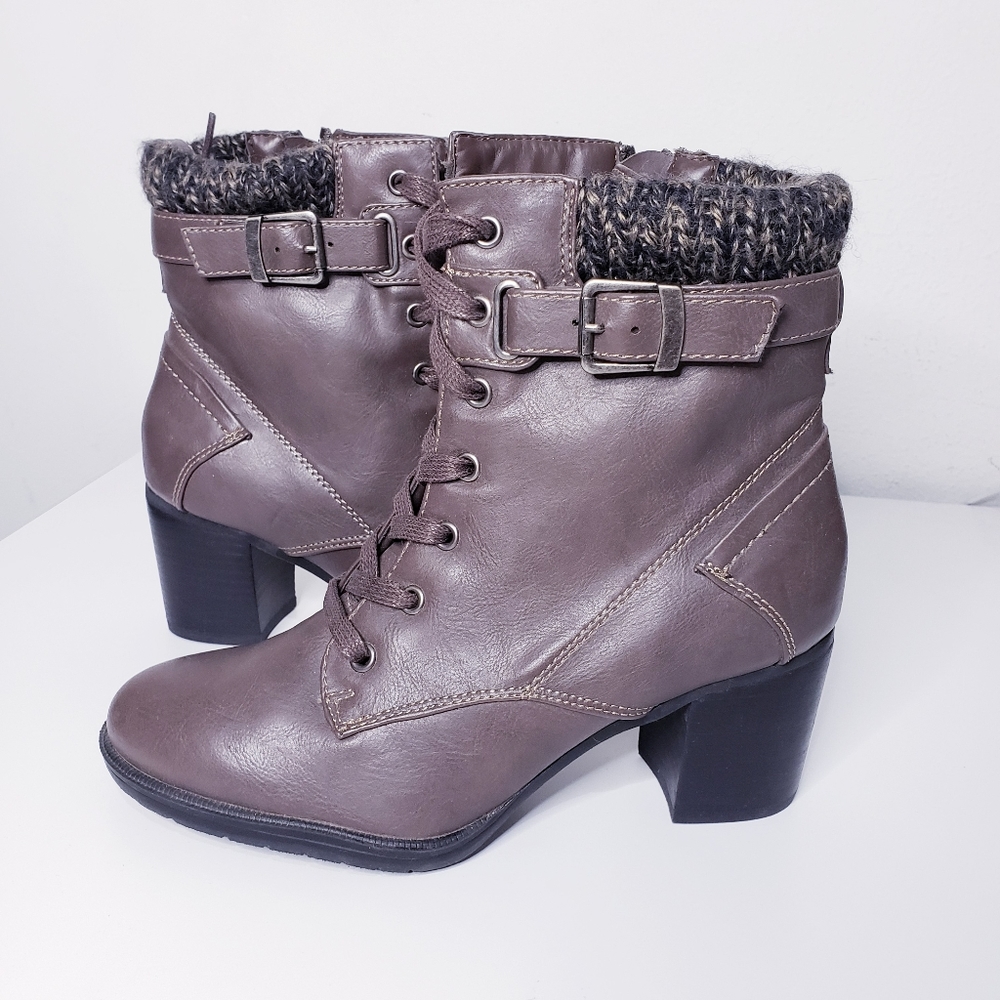 Bass boots size 8.5 womens pre owned